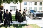כ"ק אדמו"ר מסאטמאר שליט"א באזוכט אין שטאט לינדען, ניו זשערסי.  אינעם ראם פונעם באזוך האט זיך דער רבי באטייליגט ביי א מסיבת 'חומש סעודה', ווי אויך האט דער רבי באזוכט אינעם נייעם בית מדרש און מקוה 'היכל התורה'.