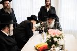 כ"ק אדמו"ר מסאטמאר שליט"א באזוכט אין שטאט לינדען, ניו זשערסי.  אינעם ראם פונעם באזוך האט זיך דער רבי באטייליגט ביי א מסיבת 'חומש סעודה', ווי אויך האט דער רבי באזוכט אינעם נייעם בית מדרש און מקוה 'היכל התורה'.