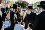 כ"ק אדמו"ר מסאטמאר שליט"א באזוכט אין שטאט לינדען, ניו זשערסי.  אינעם ראם פונעם באזוך האט זיך דער רבי באטייליגט ביי א מסיבת 'חומש סעודה', ווי אויך האט דער רבי באזוכט אינעם נייעם בית מדרש און מקוה 'היכל התורה'.