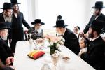 כ"ק אדמו"ר מסאטמאר שליט"א באזוכט אין שטאט לינדען, ניו זשערסי.  אינעם ראם פונעם באזוך האט זיך דער רבי באטייליגט ביי א מסיבת 'חומש סעודה', ווי אויך האט דער רבי באזוכט אינעם נייעם בית מדרש און מקוה 'היכל התורה'.