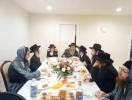 מסיבת לחיים לרגל הבר מצוה פון אלימלך ברוך העלבראנץ, בבית הרה"ג ר' יואל העניך העלבראנץ שליט"א בראשות אחיו הגדול הרה"ג ר' נתן העלבראנץ שליט"א פון מאנטריאל, מיט די השתתפות פון 2 קרובי המשפחה