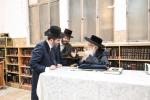 כ"ק אדמו"ר מצאנז שליט"א ביי קבלת קהל אין בני ברק לקראת דעם נייעם יאר