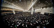 א' סליחות בחצר הקודש סאטמאר אינעם נייעם איבערגעבויטע בית המדרש אויף ראדני סטריט אין וויליאמסבורג