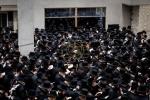 א' סליחות בחצר הקודש סאטמאר אינעם נייעם איבערגעבויטע בית המדרש אויף ראדני סטריט אין וויליאמסבורג
