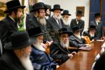 ברוך שנתן מכבודו לבשר ודם:  איין מאל אין פופציג יאר- היסטארישע באזוך פון גדולי הדור אין ווייסן הויז 