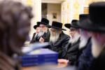 ברוך שנתן מכבודו לבשר ודם:  איין מאל אין פופציג יאר- היסטארישע באזוך פון גדולי הדור אין ווייסן הויז 