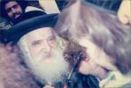 Main image for כ"ק מרן ראב"ד סקווירא שליט"א סיפור מופת מהרה"ק ר' משה אריה ב"ר ישראל גאב"ד העדה החרדית זי"ע לרגל היארצייט כ' אלול שאלה בענין קנה מחזור וראה באמצע התפילה שחסר והמשיך להתפלל אם יכול להחזירו