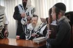 מעמד אמירת א' סליחות בצל הקודש פון פאר הדור הרה"ק רבי יעקב מאיר שעכטער שליט"א.