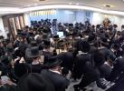 מעמד אמירת א' סליחות בצל הקודש פון פאר הדור הרה"ק רבי יעקב מאיר שעכטער שליט"א.