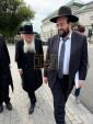 Main image for ראש ישיבה בית מדרש גבוה ד'לעיקוואוד הגאון ר' מלכיאל קאטלער שליט"א בייים אנקומען צום גרויסן היסטארישע אסיפה מיט גדולי האדמורי"ם אינעם ווייסע הויז