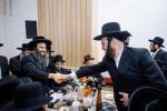 מסיבה פאר נגידים לטובת מתיבתא דסאטמאר אין די שטוב פונעם נגיד ר' משה אהרן מאנן הי"ו