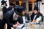 מסיבה פאר נגידים לטובת מתיבתא דסאטמאר אין די שטוב פונעם נגיד ר' משה אהרן מאנן הי"ו