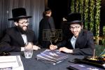 היסטארישע תורה רעוואלוציע אין שיכון סקווירא רייכע באנקעט אפגעצייכנט מיט הילכיגן סוקסעס 