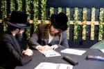 היסטארישע תורה רעוואלוציע אין שיכון סקווירא רייכע באנקעט אפגעצייכנט מיט הילכיגן סוקסעס 