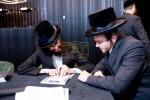 היסטארישע תורה רעוואלוציע אין שיכון סקווירא רייכע באנקעט אפגעצייכנט מיט הילכיגן סוקסעס 