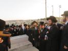 די לוויה פון כ"ק אדמו"ר מביאלא אוסטראווא זצ"ל פון בית מדרש אויף רחוב דוד דראובני אין ירושלים צום הר הזיתים.