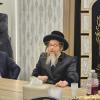 כ"ק אדמו"ר מסקולען לעיקוואוד ביי א באזוך און שיחת חיזוק אלס הכנה צו ראש השנה אין ישיבת 'נתיב התורה' אין די טאמס ריווער געגנט אין לעיקוואוד.