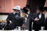 מעמד הנחת אבן הפינה רבתי פארן בנין ישיבה קטנה תולדות יעקב יוסף דחסידי סקווירא - מאנסי בראשות בני וחתני כ"ק האדמו"ר מסקווירא שליט"א