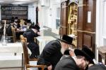מעמד הנחת אבן הפינה רבתי פארן בנין ישיבה קטנה תולדות יעקב יוסף דחסידי סקווירא - מאנסי בראשות בני וחתני כ"ק האדמו"ר מסקווירא שליט"א