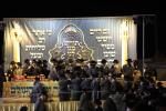 מעמד התפילה פון חסידי תולדות אהרן און מירון בראשות כ"ק אדמו"ר מתולדות אהרן שליט"א