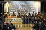 מעמד התפילה פון חסידי תולדות אהרן און מירון בראשות כ"ק אדמו"ר מתולדות אהרן שליט"א
