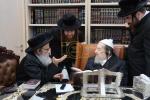 Main image for אדמורי"ם ביי פאר הדור הרה"ק רבי יעקב מאיר שעכטער שליט"א  לברך ולהתברך בברכת השנים לקראת הימים הנוראים
