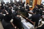א' סליחות אצל כ"ק אדמו"ר מקרעטשניף סיגעט שליט"א