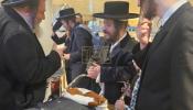 כ"ק אדמו"ר מקרעטשניף כפר עטה שליט"א איז אנגעקומען קיין אומאן אויף ראש השנה נאכ'ן זיך שפירן אסאך בעסער