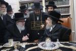 כ"ק אדמו"ר מבהוש שליט"א אצל פאר הדור הגה"צ רבי יעקב מאיר שכטער שליט"א