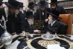 כ"ק אדמו"ר מבהוש שליט"א אצל פאר הדור הגה"צ רבי יעקב מאיר שכטער שליט"א