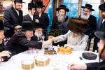 כ"ק אדמור מסאטמאר שליטא באזוכט אין שטוב פון הרבני הנגיד חיים מרדכי אינזליכט שליט"א אין מאָנסי