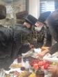 אדמור"ים ורבנים באטייליגן זיך ביי אן סיום כתיבת ספר תורה בראשות כ"ק אדמו"ר ממאקאווע שליט"א
