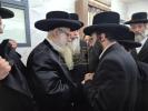 בילדער גאלעריע: כ"ק מרן אדמו"ר מצאנז קלויזענבורג שליט"א באזוכט אין ארה"ק פערטער טייל