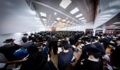 א' סליחות און חצר הקודש תולדות צבי ספינקא