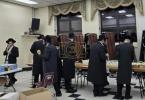 ד' מינים יריד פון טייערע סעט פאר ביליגע פרייזן דורך די קרית יואל צדקה קאסע צדקת העיר