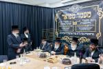 מעמד קביעות מזוזה און התמנות הדיין אינעם 'ווילידזש' אין שיכון סקווירא.