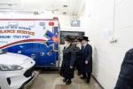 Main image for מעמד קביעות מזוזה און התמנות הדיין אינעם 'ווילידזש' אין שיכון סקווירא.