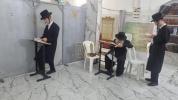 Main image for כ"ק אדמו"ר ממאקאווא שליט"א ביים קבר שמאול הנביא