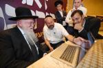 קרן עולם התורה קאמפיין ברייטערט זיך אויס צו 30,000 סעמינאר מיידלעך, שאפט איבער 20 מיליאן שקל