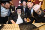 קרן עולם התורה קאמפיין ברייטערט זיך אויס צו 30,000 סעמינאר מיידלעך, שאפט איבער 20 מיליאן שקל