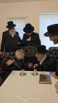 כ"ק אדמו"ר ממונקאטש שליט"א באזוכט ביי כ"ק אדמו"ר מליסקא שליט"א