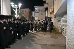הנה מה טוב ומה נעים: האחים האדמורי"ם מנדבורנא אויף א היסטארישע באגעגעניש