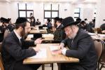 שמח זבולון: עמודי התווך פון כולל פאפא ביים 'יום עמודי התורה'