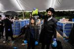 כ"ק אדמו"ר מסאטמאר שליט"א ביים מקיים זיין מנהג כפרות ערב יום הקדוש פארטאגס ביים נייעם סאטמאר פלייש לאקאציע אין קרית יואל