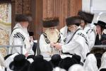 יום הקדוש ביי כ"ק אדמו"ר מצאנז שליט"א