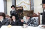 שמחת הבר מצוה פאר א אייניקל ביי כ"ק האדמו"ר מקרעטשניף קרית גת שליט"א תשרי תשפ"ז