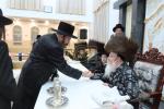 שמחת הבר מצוה פאר א אייניקל ביי כ"ק האדמו"ר מקרעטשניף קרית גת שליט"א תשרי תשפ"ז