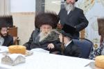 שמחת הבר מצוה פאר א אייניקל ביי כ"ק האדמו"ר מקרעטשניף קרית גת שליט"א תשרי תשפ"ז