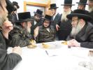 מעמד 'לחיים' ביי כ"ק אדמו"ר מוויזניץ שליט"א לרגל די שידוך שליסן פון א אור אייניקל