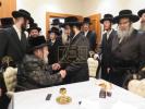 מעמד 'לחיים' ביי כ"ק אדמו"ר מוויזניץ שליט"א לרגל די שידוך שליסן פון א אור אייניקל
